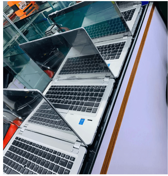 Hp Folio 9480m