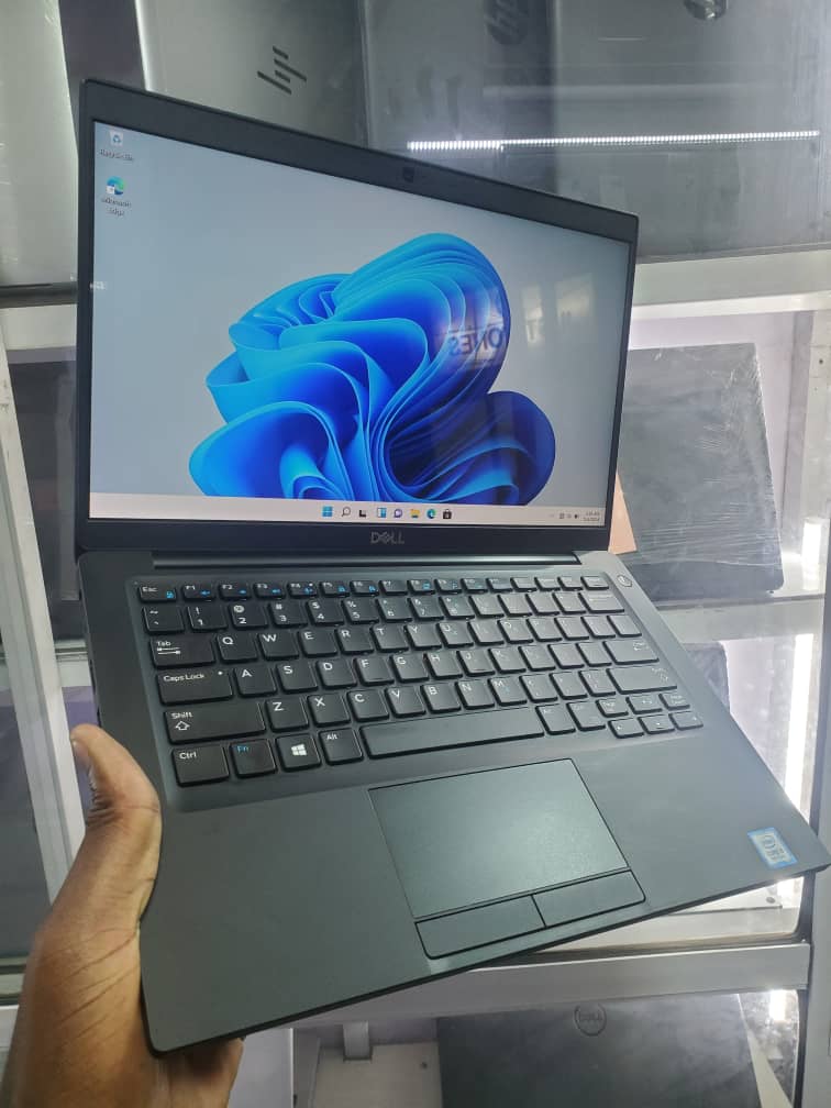 Dell Latitude 7390